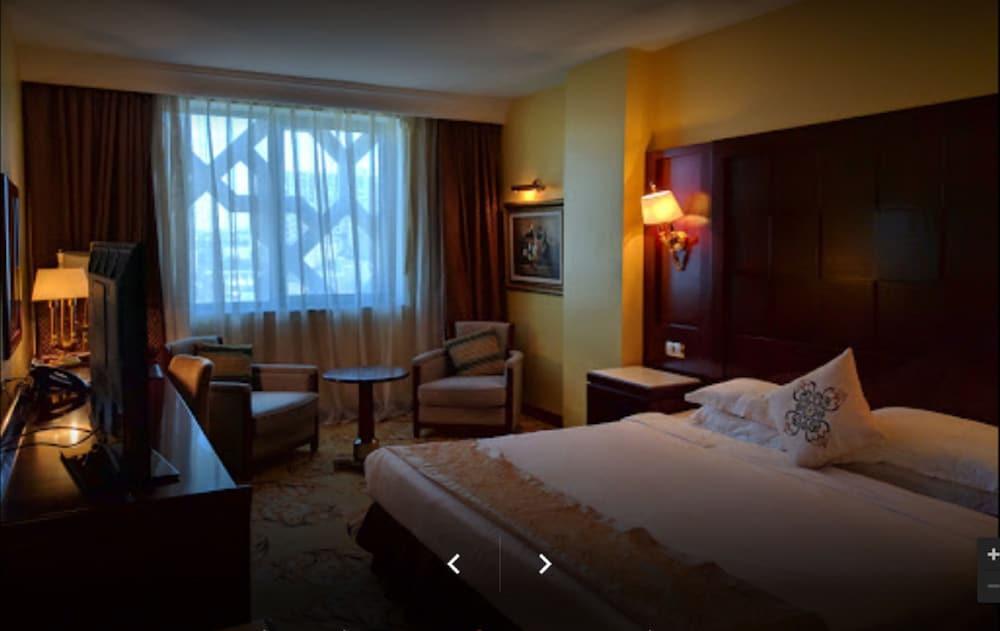 Oasis Hotel Algiers Exterior photo